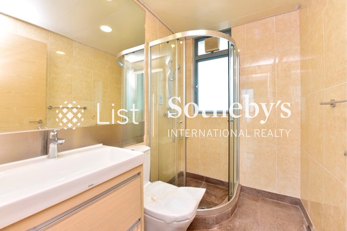 2 Park Road 柏道2號 | Guest Bathroom