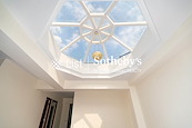 Elegant Court 雅丽阁 | Skylight Above Dining Area