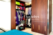 Fulham Garden 富林苑 | Walk-in Closet in Master Bedroom