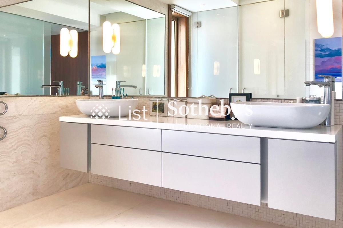 Fulham Garden 富林苑 | Master Bathroom