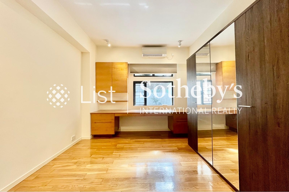 Fulham Garden 富林苑 | Third Bedroom