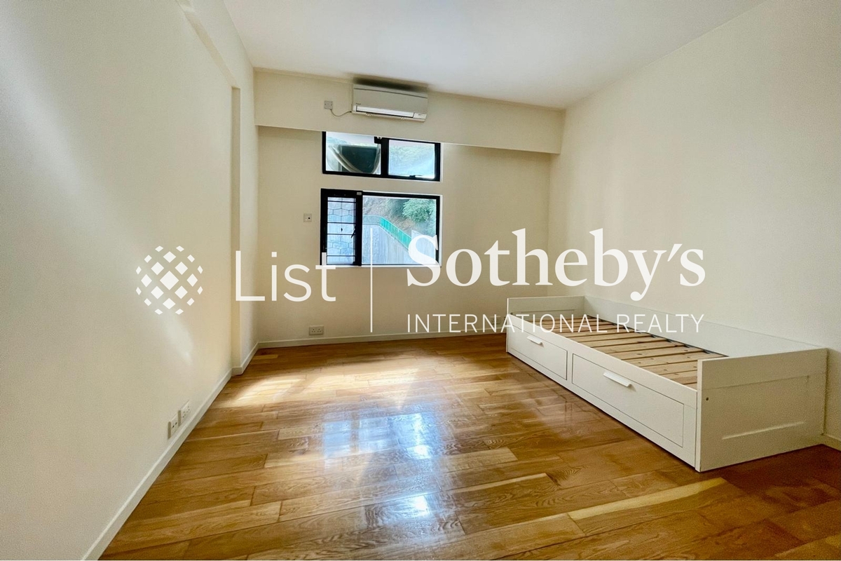 Fulham Garden 富林苑 | Second Bedroom