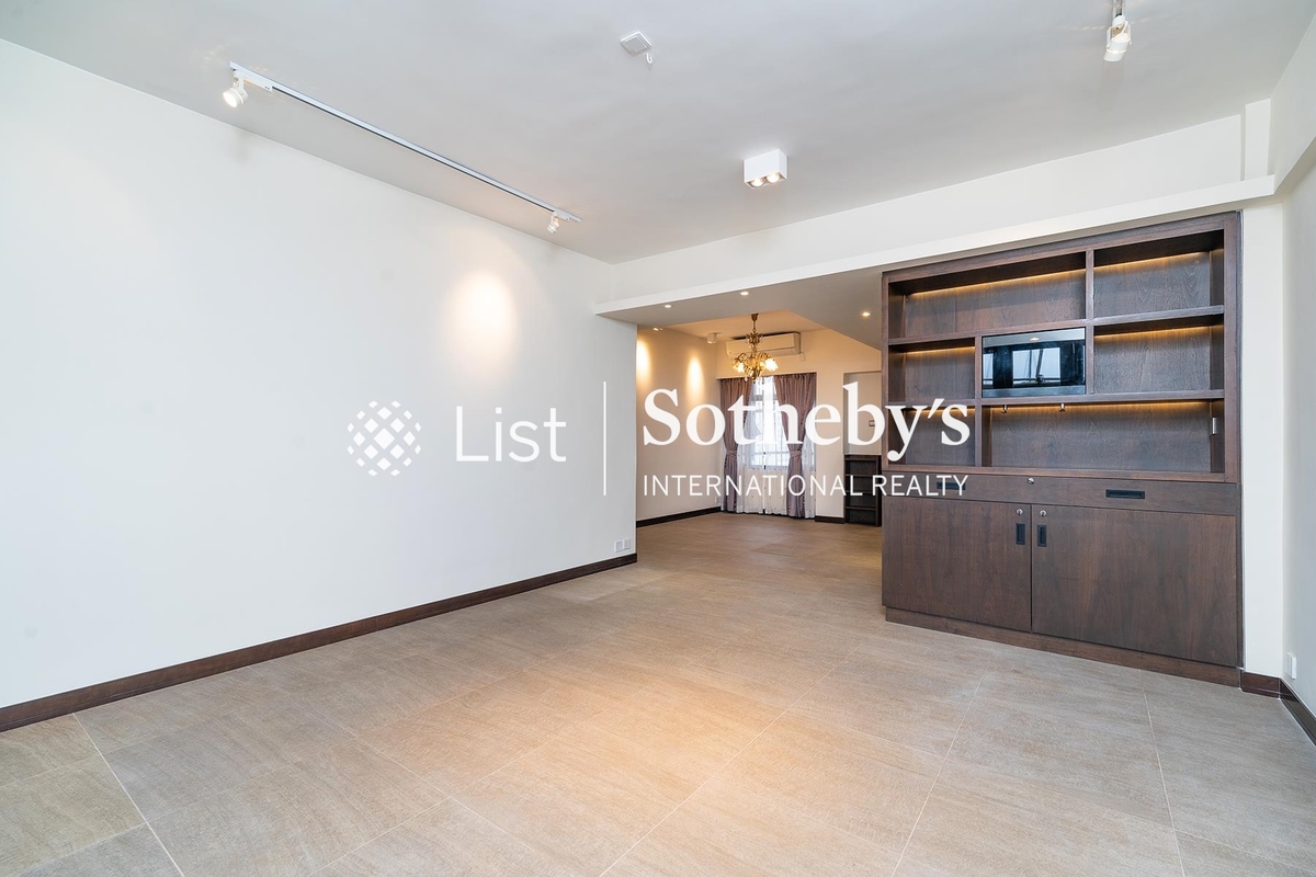 Park Garden 柏園 | Living and Dining Room