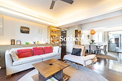 Y.Y. Mansions 裕仁大廈 | Living and Dining Room