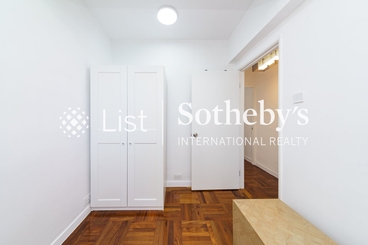 Y.Y. Mansions 裕仁大廈 | 