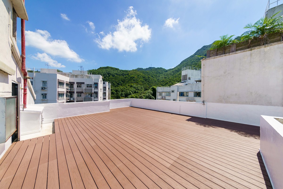 Y.Y. Mansions 裕仁大廈 | Private Roof Terrace