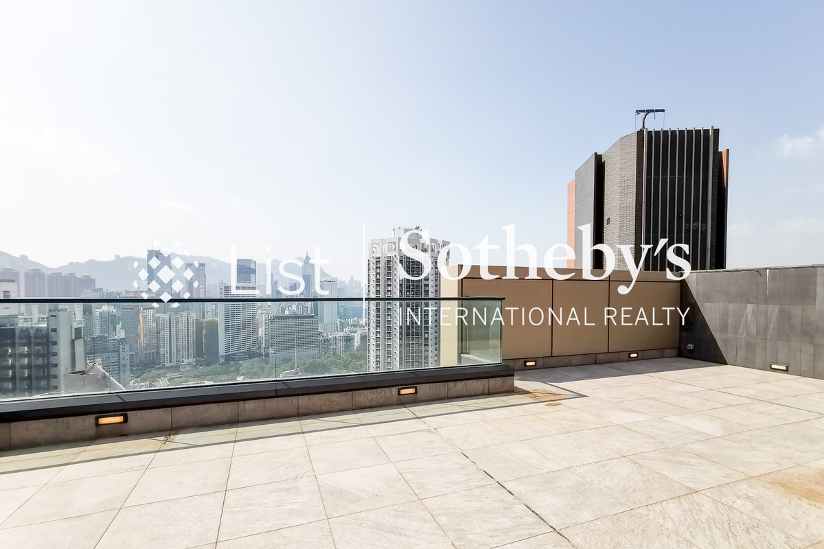 The Pavilia Hill 柏傲山 | Private Roof Terrace