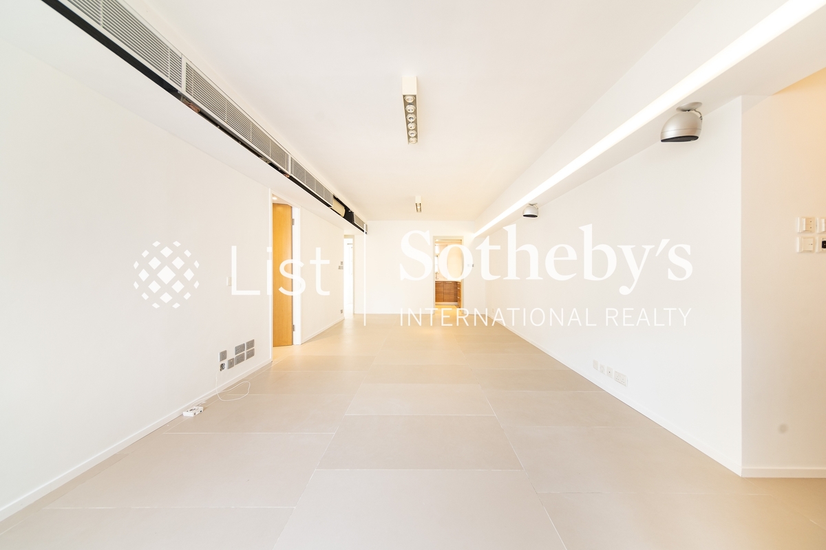 Broom Garden 蟠龍苑 | Living and Dining Room