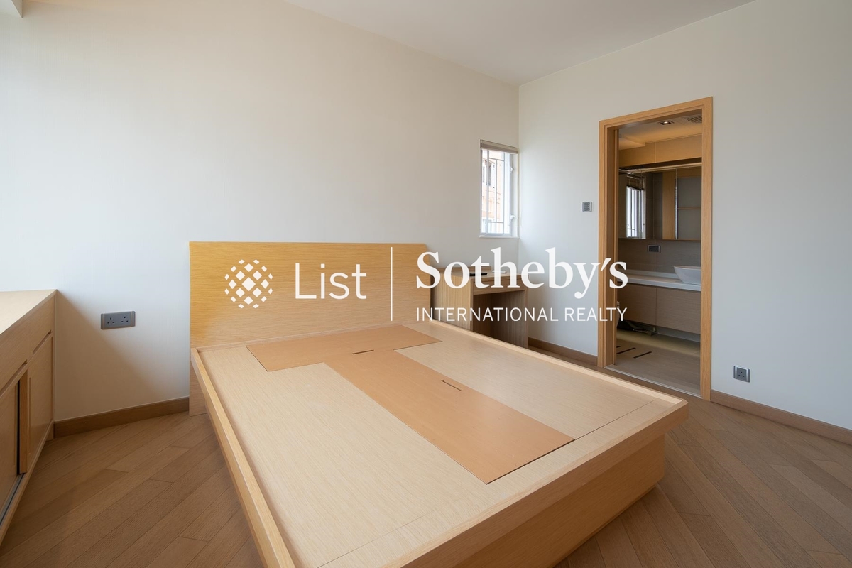 Yick King Building 億景樓 | Master Bedroom