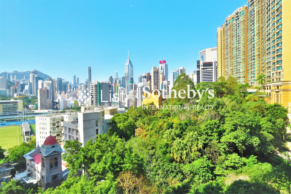 The Broadville 樂活臺 | View from Living and Dining Room