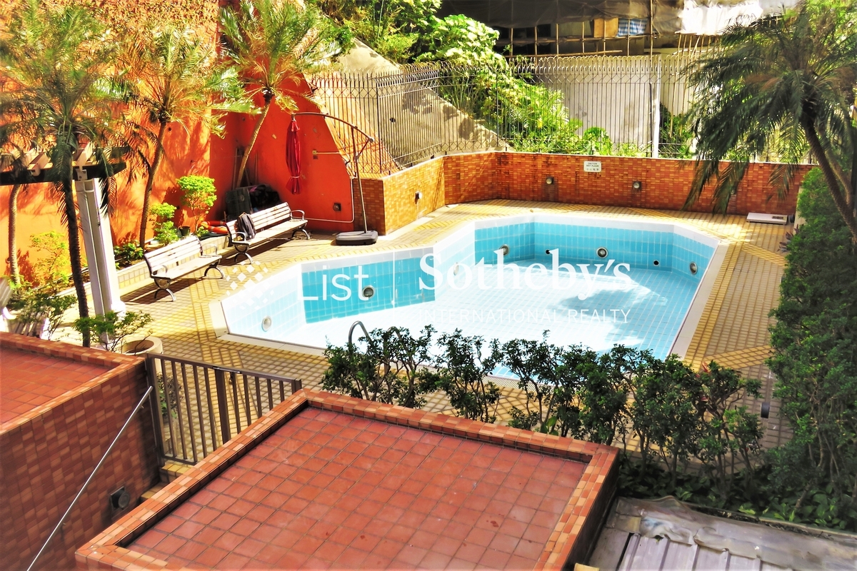 The Broadville 樂活臺 | View from Third Bedroom