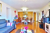 The Broadville 樂活臺 | Living and Dining Room