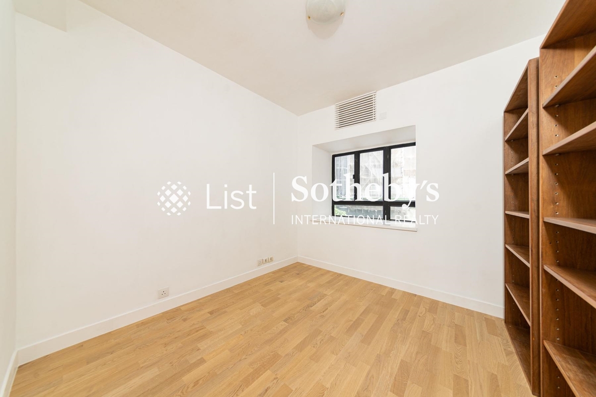 The Broadville 樂活臺 | Second Bedroom