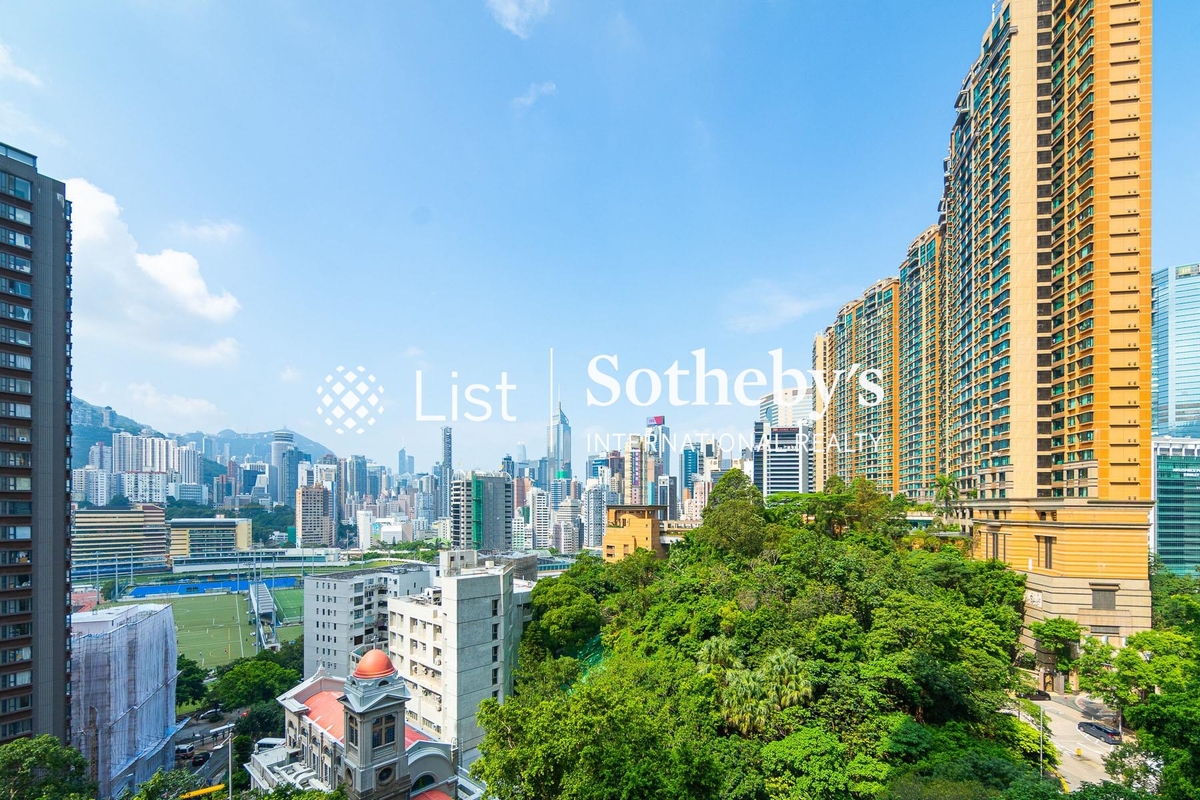 The Broadville 樂活臺 | View from Living and Dining Room