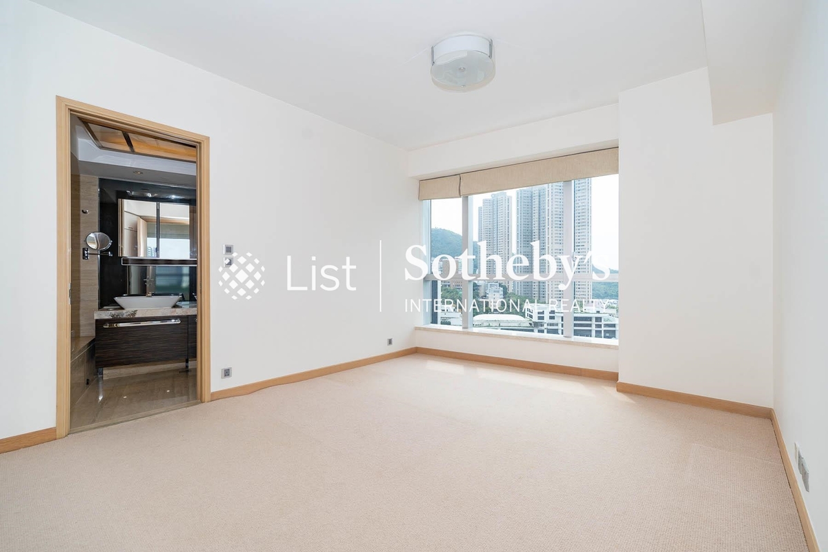 Marinella 深灣9號 | Master Bedroom