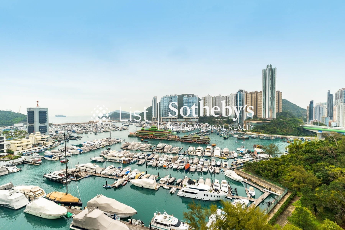 Marinella 深灣9號 | View from Living and Dining Room