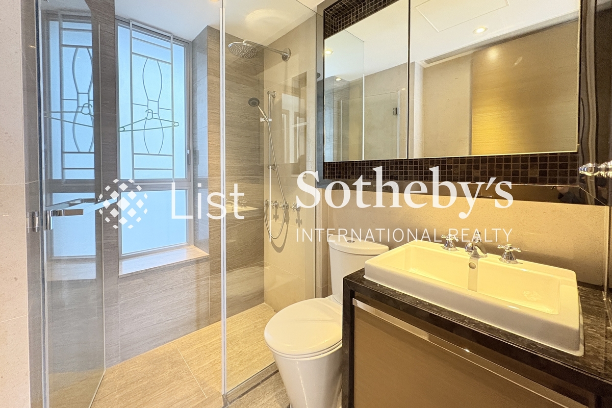 The Summa 高士台 | Second Bathroom