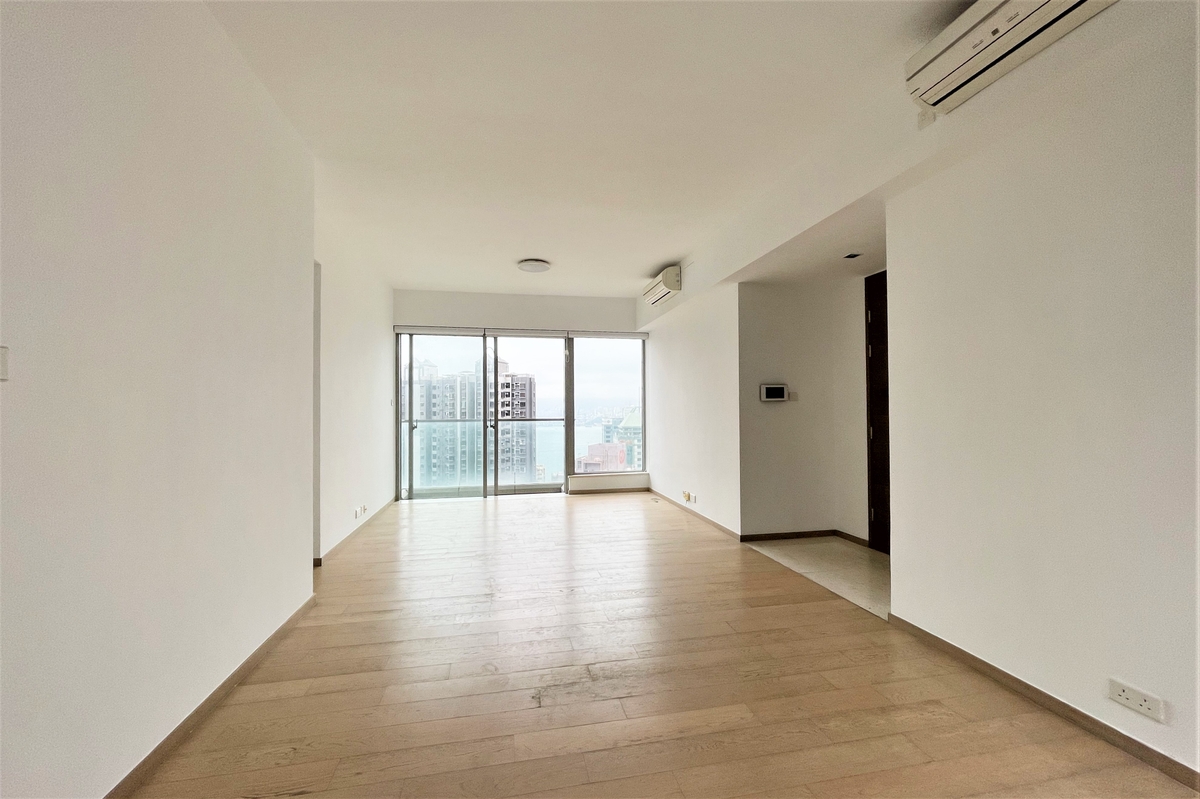 The Summa 高士台 | Living and Dining Room