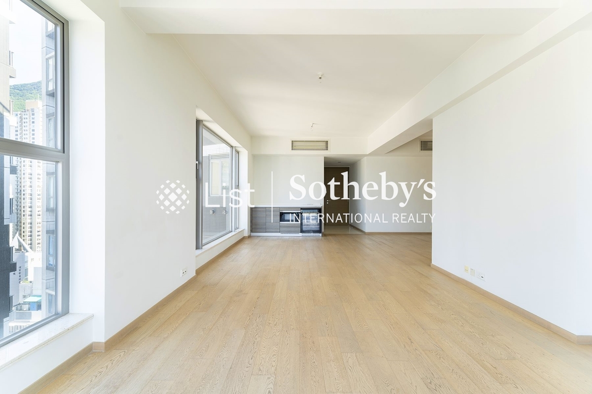 The Summa 高士台 | Living and Dining Room