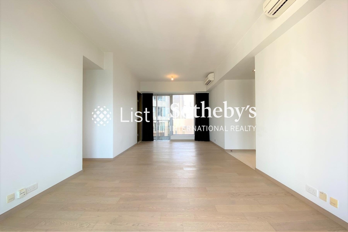 The Summa 高士台 | Living and Dining Room