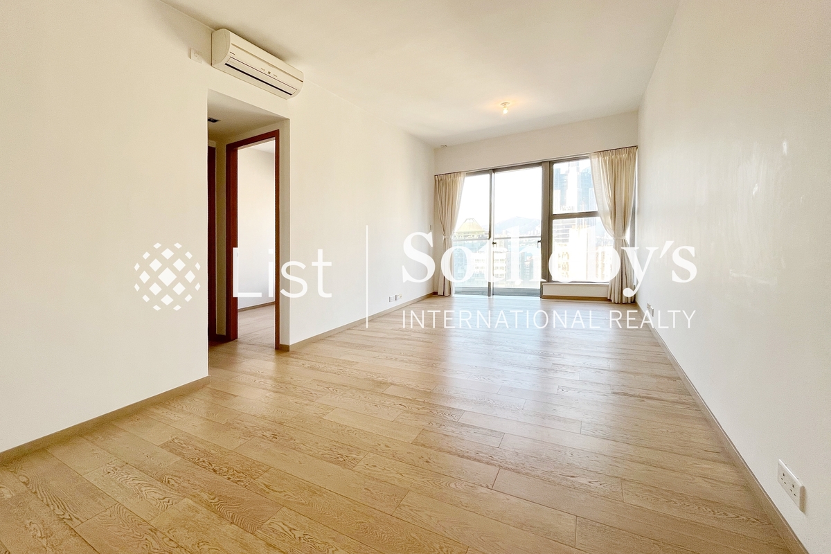 The Summa 高士台 | Living and Dining Room