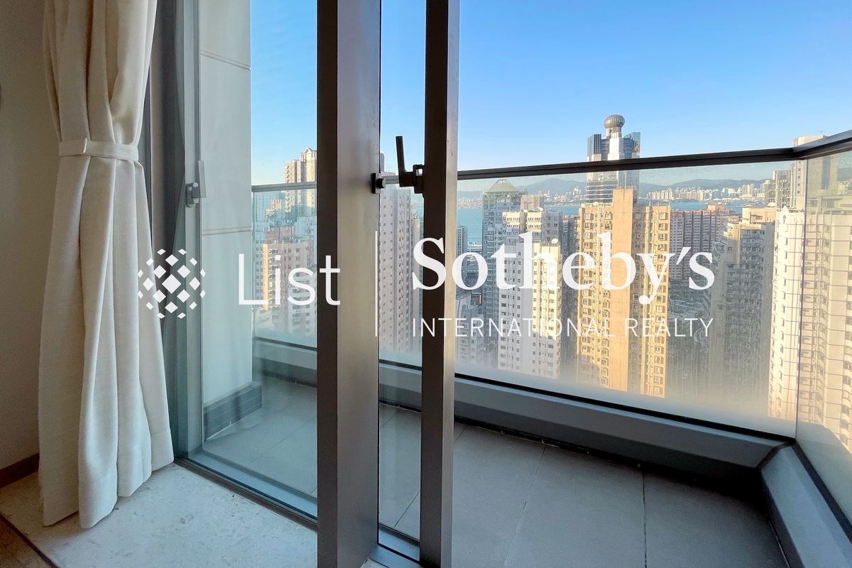 The Summa 高士台 | Balcony off Living and Dining Room