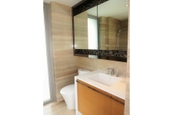 The Summa 高士台 | Master Bathroom