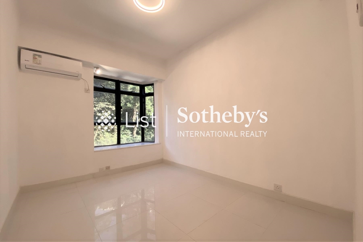 Flora Garden 慧景園 | Third Bedroom