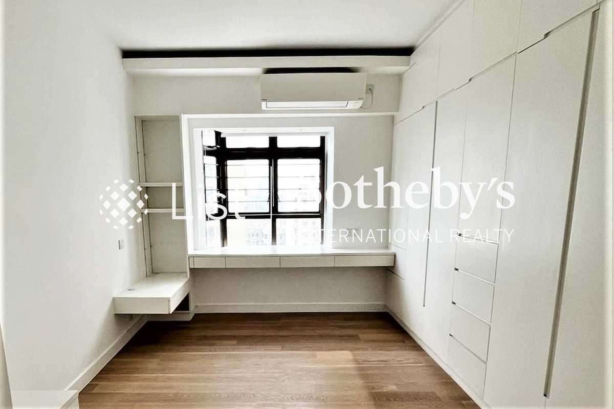 Flora Garden 慧景園 | Second Bedroom