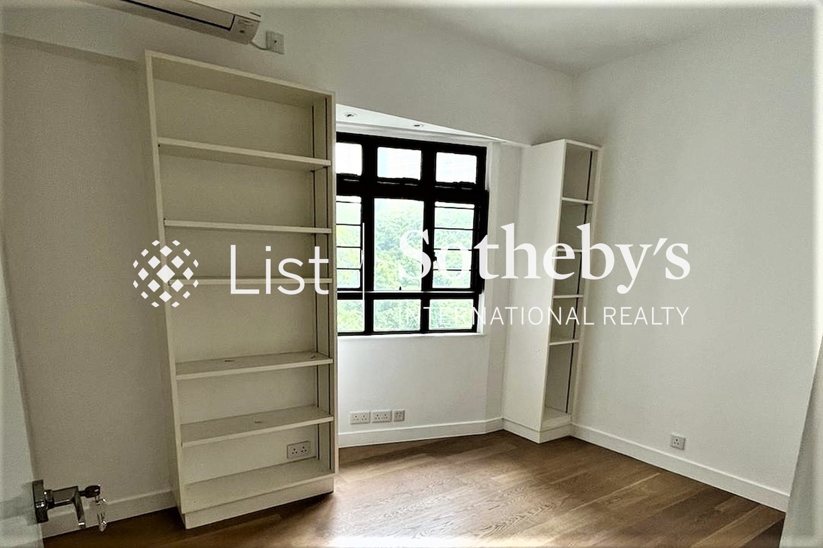 Flora Garden 慧景園 | Third Bedroom