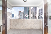 1 Robinson Road 羅便臣道1號 | Balcony off Dining Room