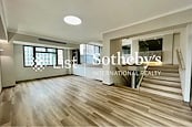 1 Robinson Road 羅便臣道1號 | Living Room