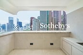 1 Robinson Road 罗便臣道1号 | Balcony off Living Room