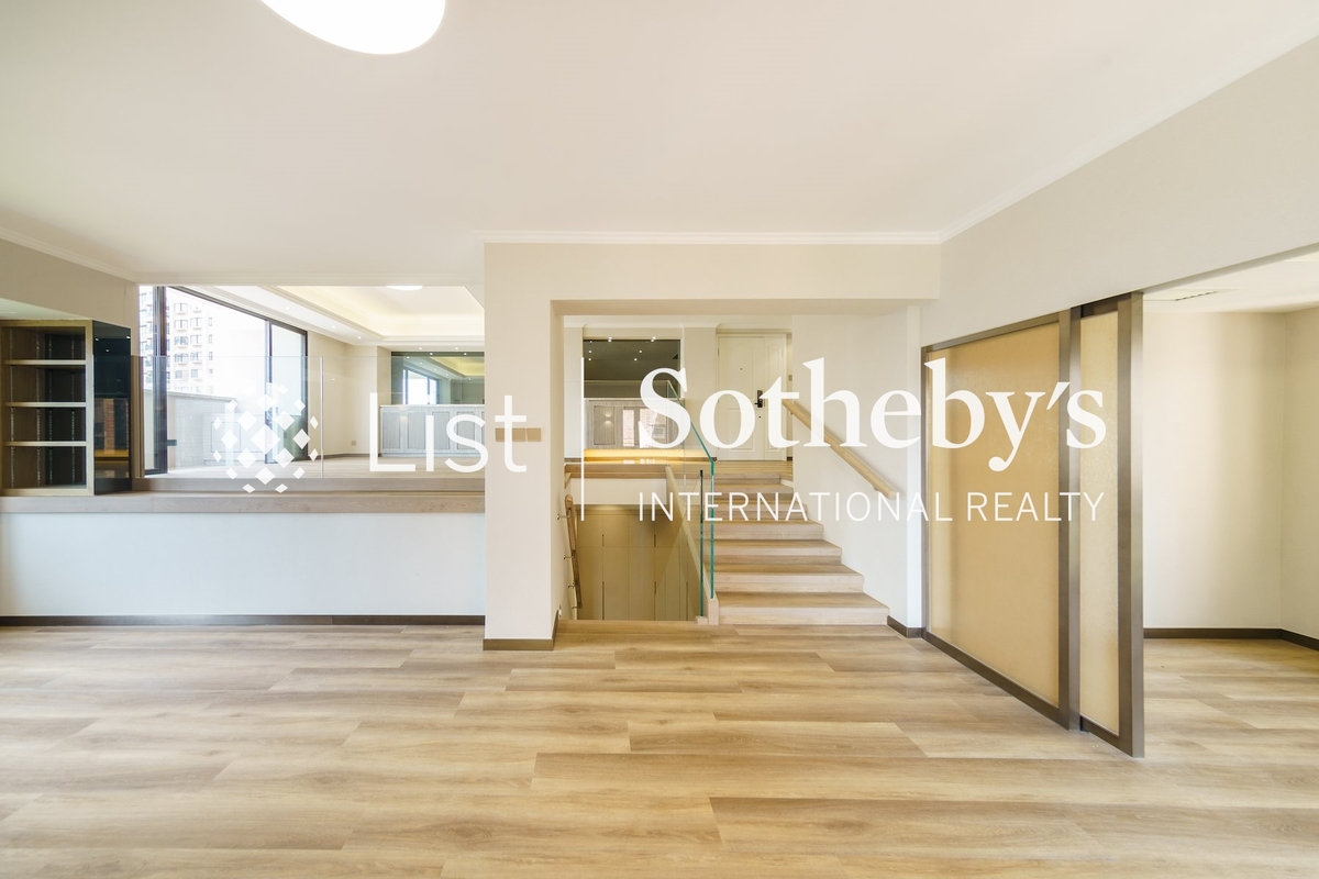 1 Robinson Road 羅便臣道1號 | Living Room