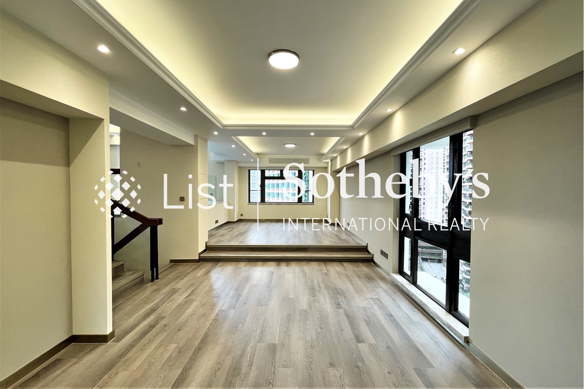 1 Robinson Road 羅便臣道1號 | Living Room