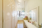 Gardenview Heights 嘉景臺 | Walk-in Closet in Master Bedroom 