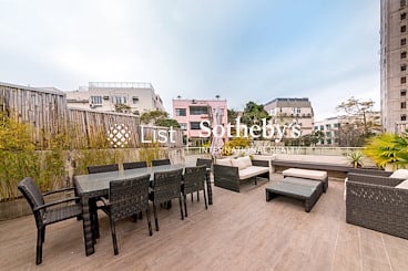 The Honourgarten 安荔苑 | Private Rooftop Terrace