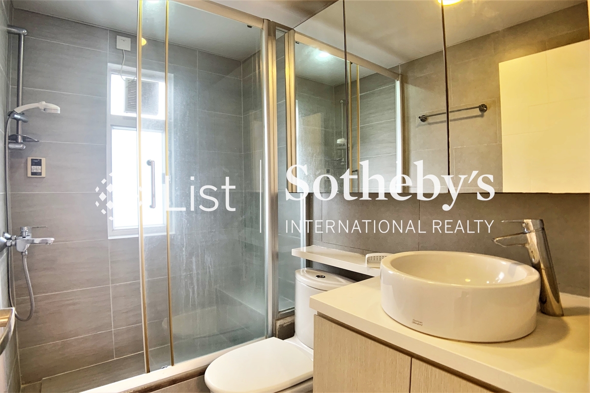 Caroline Height 嘉蘭閣 | Master Bathroom