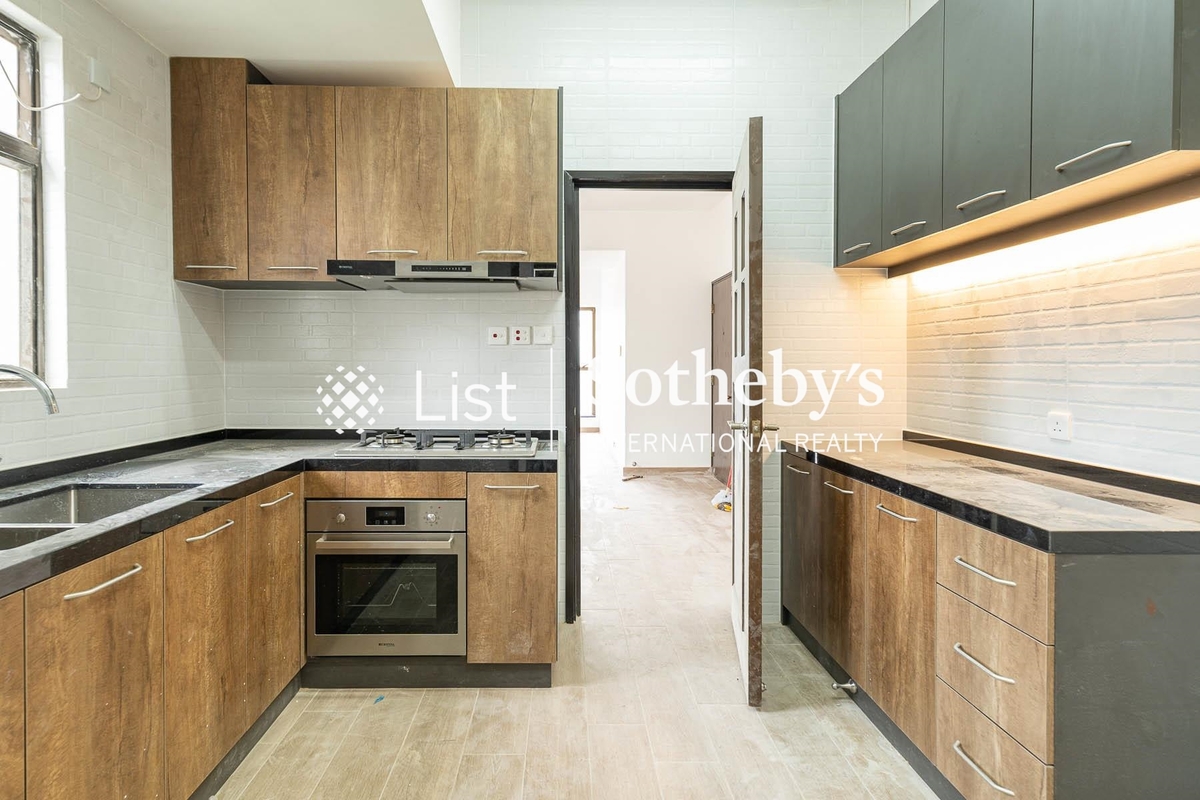 2 Old Peak Road 舊山頂道2號 | Kitchen