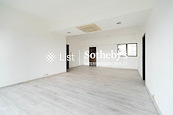 2 Old Peak Road 舊山頂道2號 | Living and Dining Room