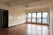 2 Old Peak Road 旧山顶道2号 | Living and Dining Room