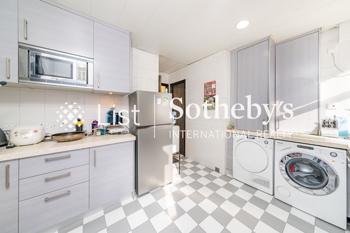 2 Old Peak Road 舊山頂道2號 | Kitchen