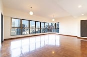 2 Old Peak Road 舊山頂道2號 | Living and Dining Room