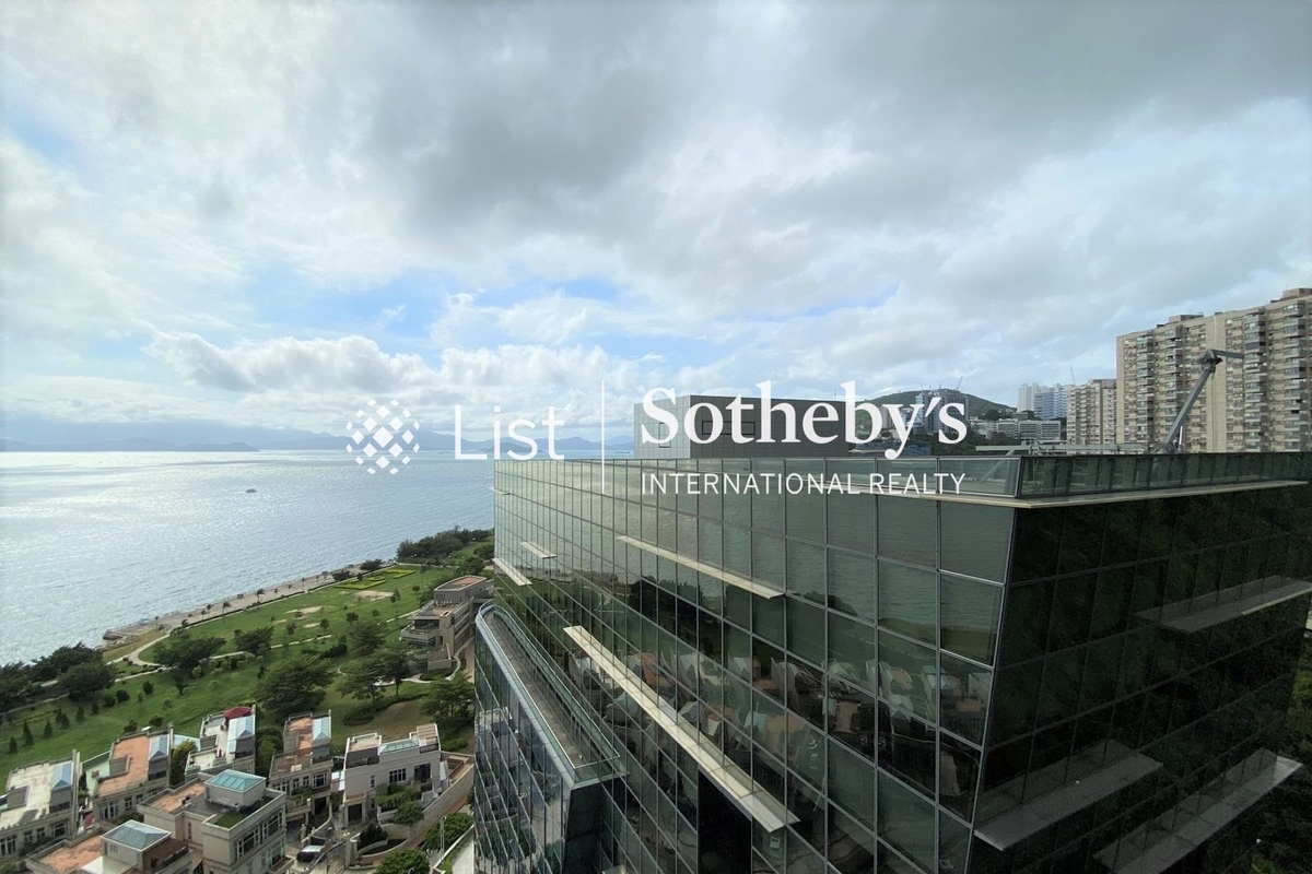 Residence Bel-Air Phase 1 貝沙灣第1期 | View from Living and Dining Room