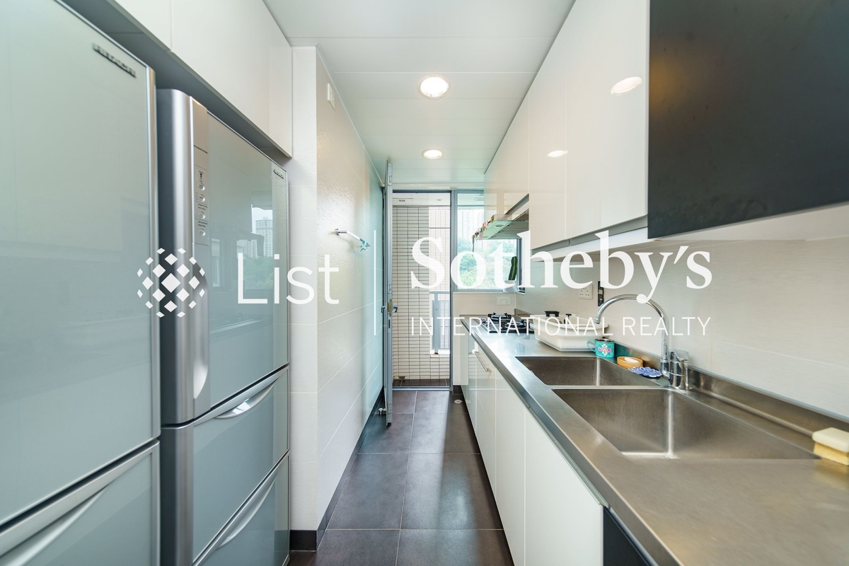 Residence Bel-Air Phase 1 貝沙灣第1期 | Kitchen