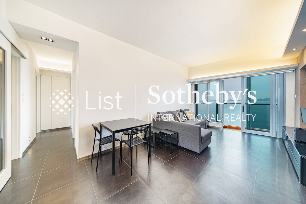 Residence Bel-Air Phase 1 貝沙灣第1期 | Living and Dining Room