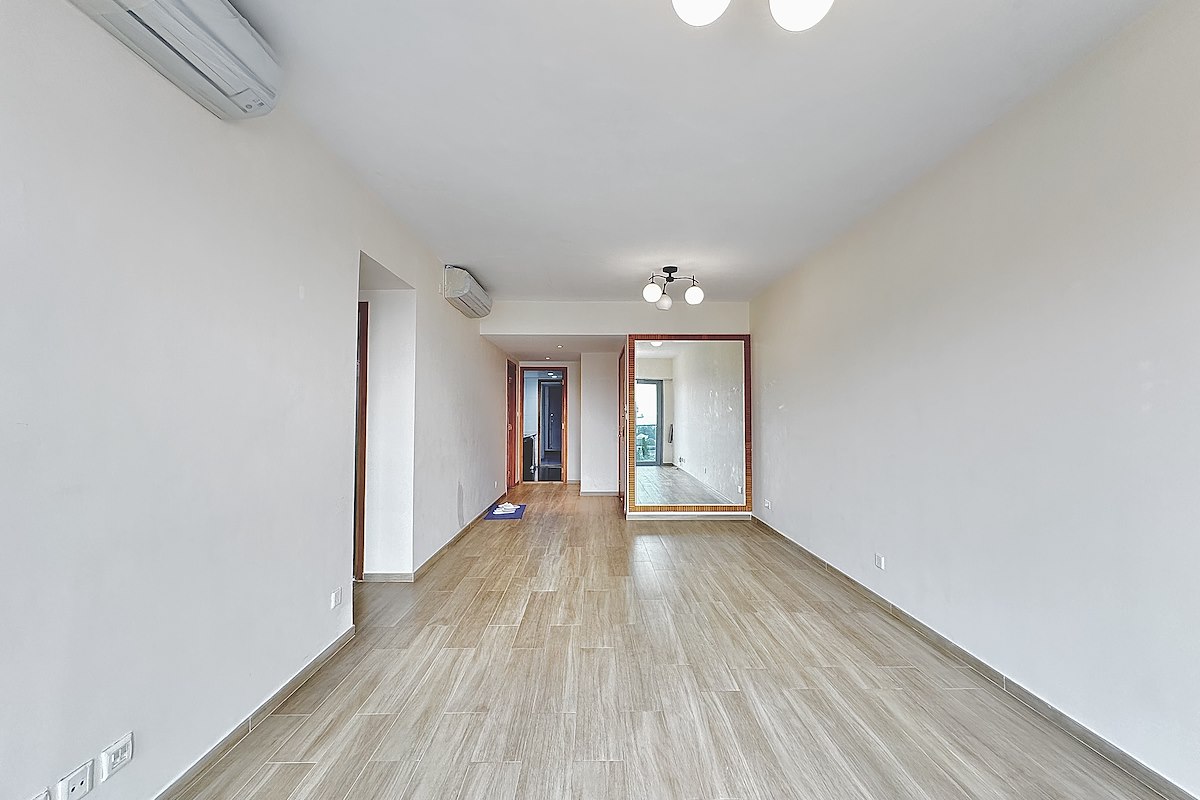 Residence Bel-Air Phase 1 贝沙湾第1期 | Living and Dining Room