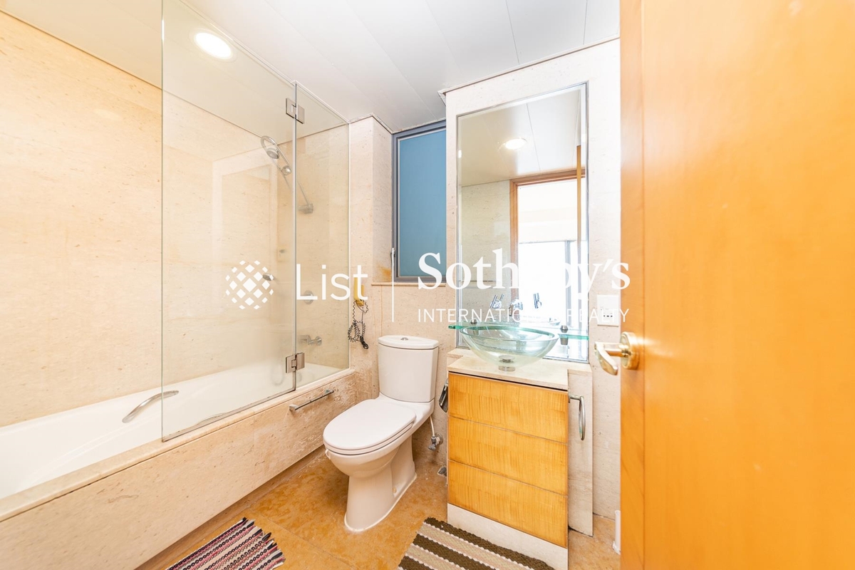 Residence Bel-Air Phase 1 貝沙灣第1期 | Master Bathroom