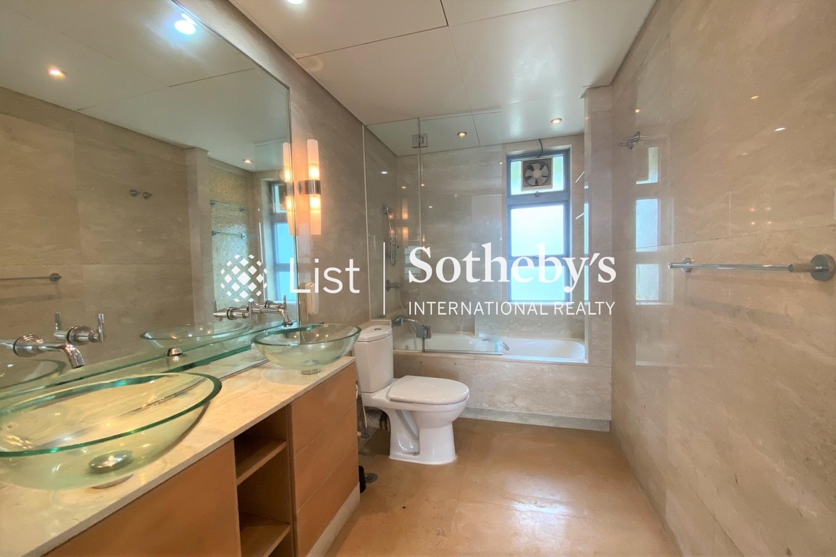 Residence Bel-Air Phase 1 貝沙灣第1期 | Master Bathroom