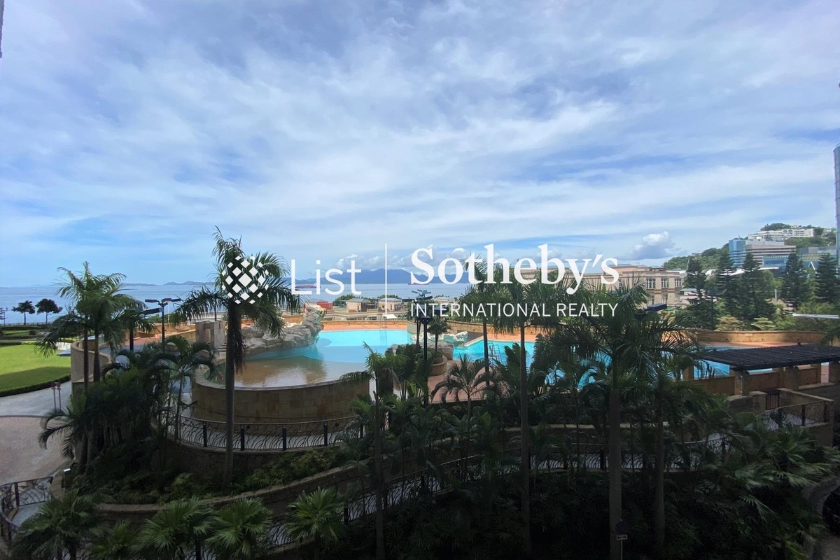 Residence Bel-Air Phase 1 貝沙灣第1期 | View from Living and Dining Room